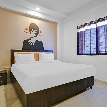 Collection O The Eternity Near Lig Sqaure Hotel Indore Exterior photo